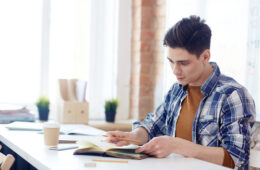 Why Top Rankers Are Choosing Study Halls Instead of Home